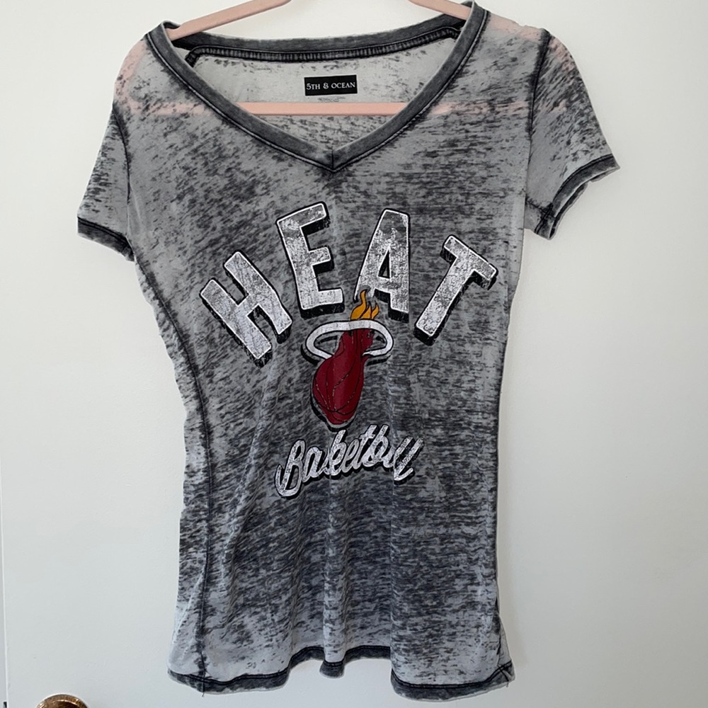 Miami Heat Basketball Shirt Small